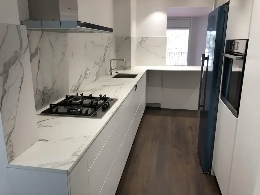 rehabilitación completa de una cocina en castelldefels